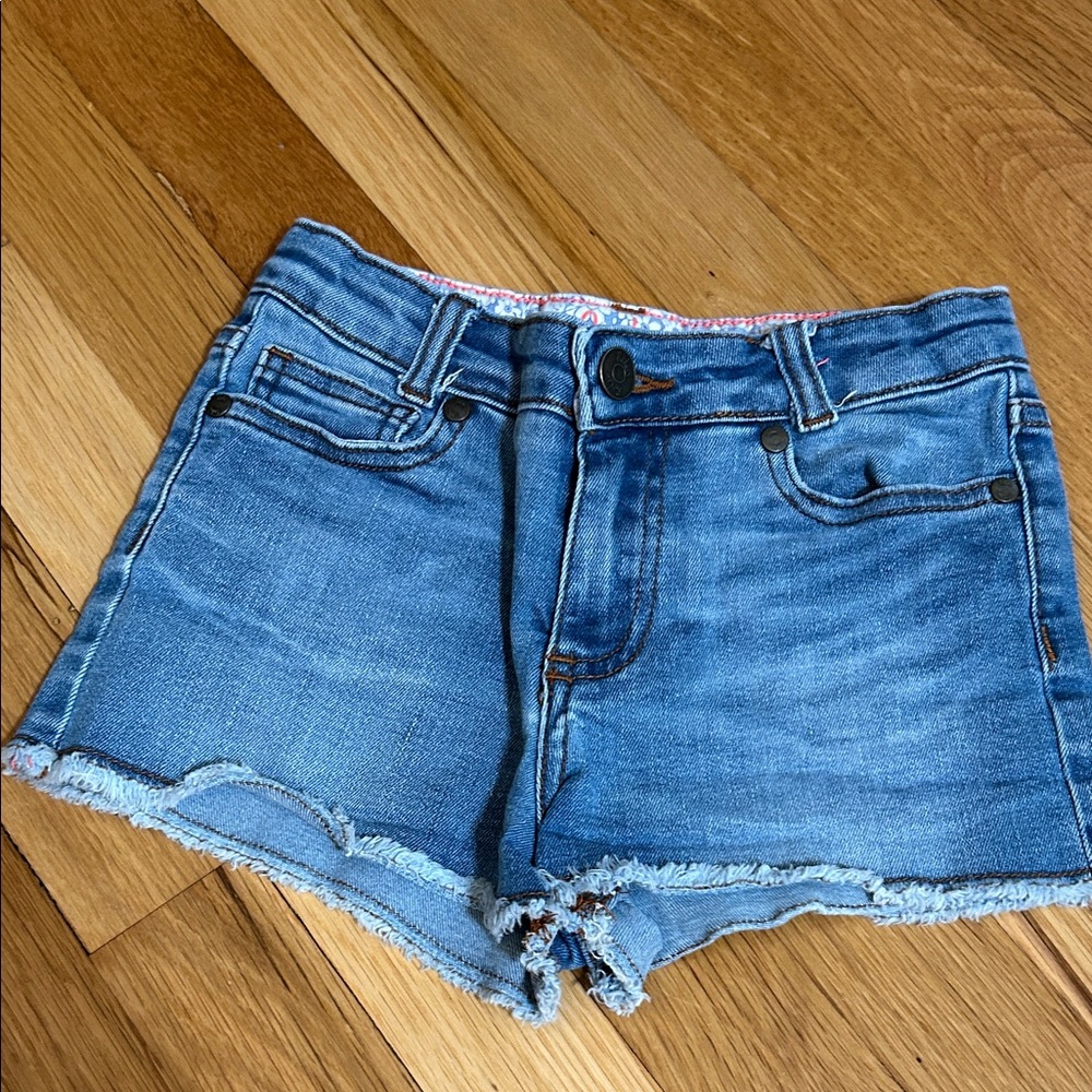 Mini Boden denim shorts. Size 7